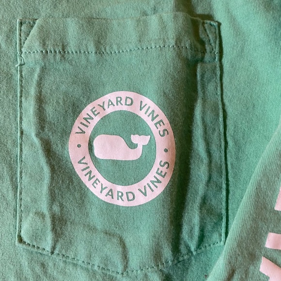 EUC Vineyard Vines long sleeve tee - Picture 3 of 5